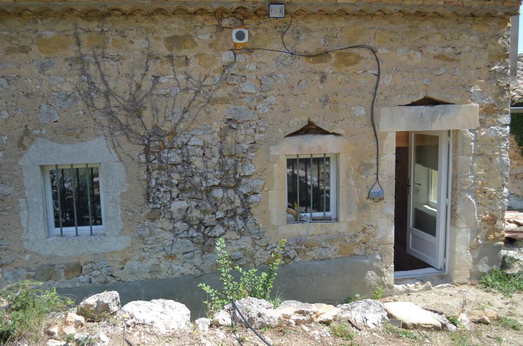 Gites La Ferme Accrochee A La Colline Lagorce  Buitenkant foto
